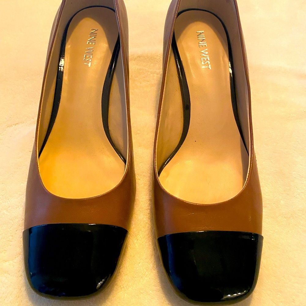 Nine West brown and black shoes